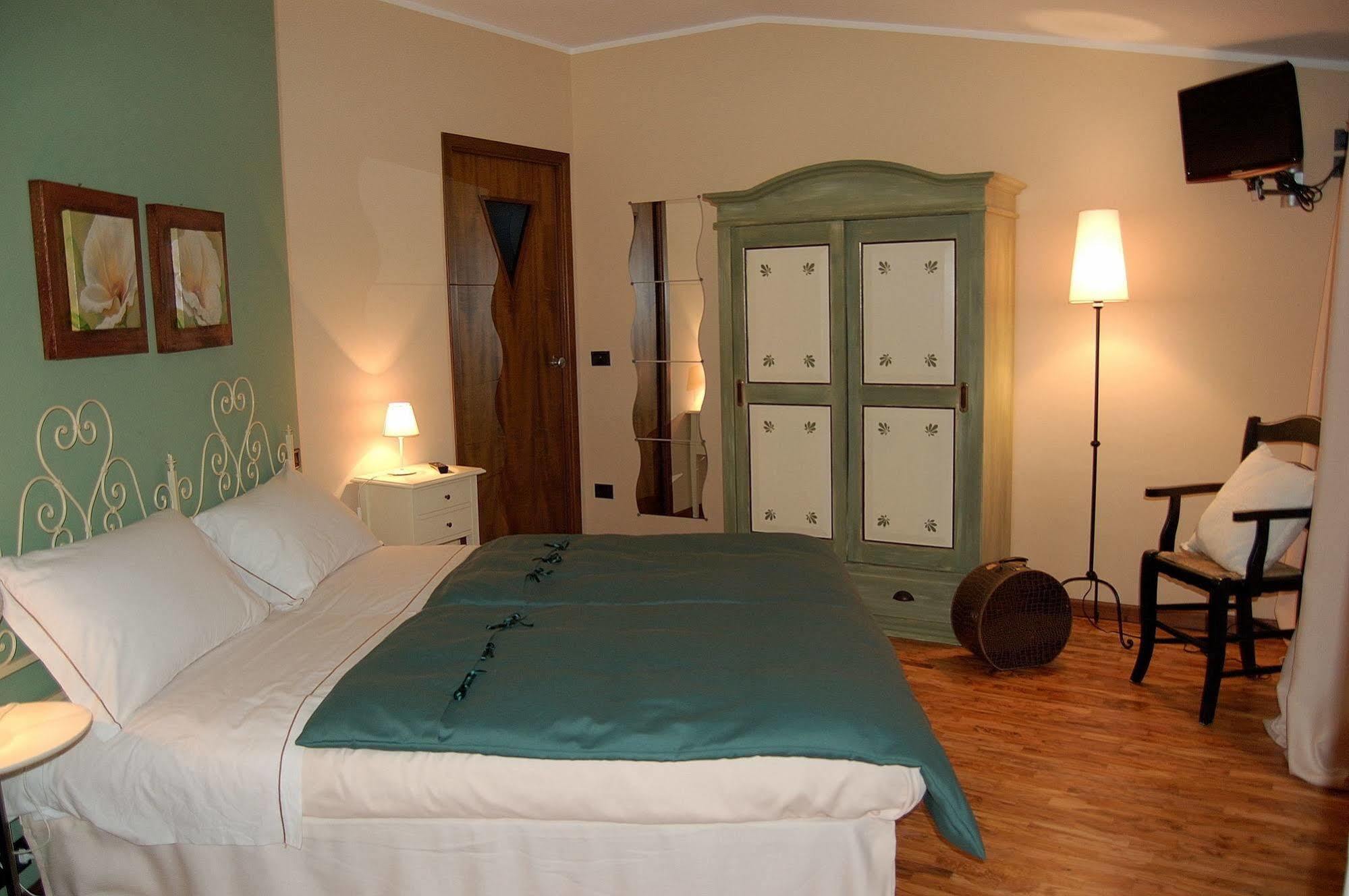 Agriturismo Corte Rocca 산조르죠디만토바 외부 사진