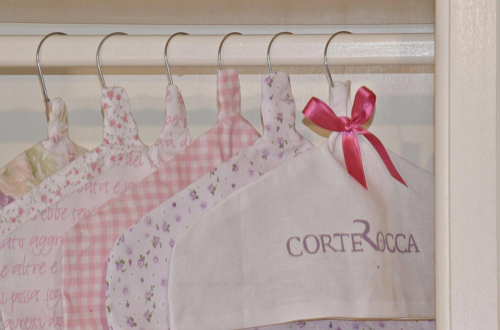 Agriturismo Corte Rocca 산조르죠디만토바 외부 사진